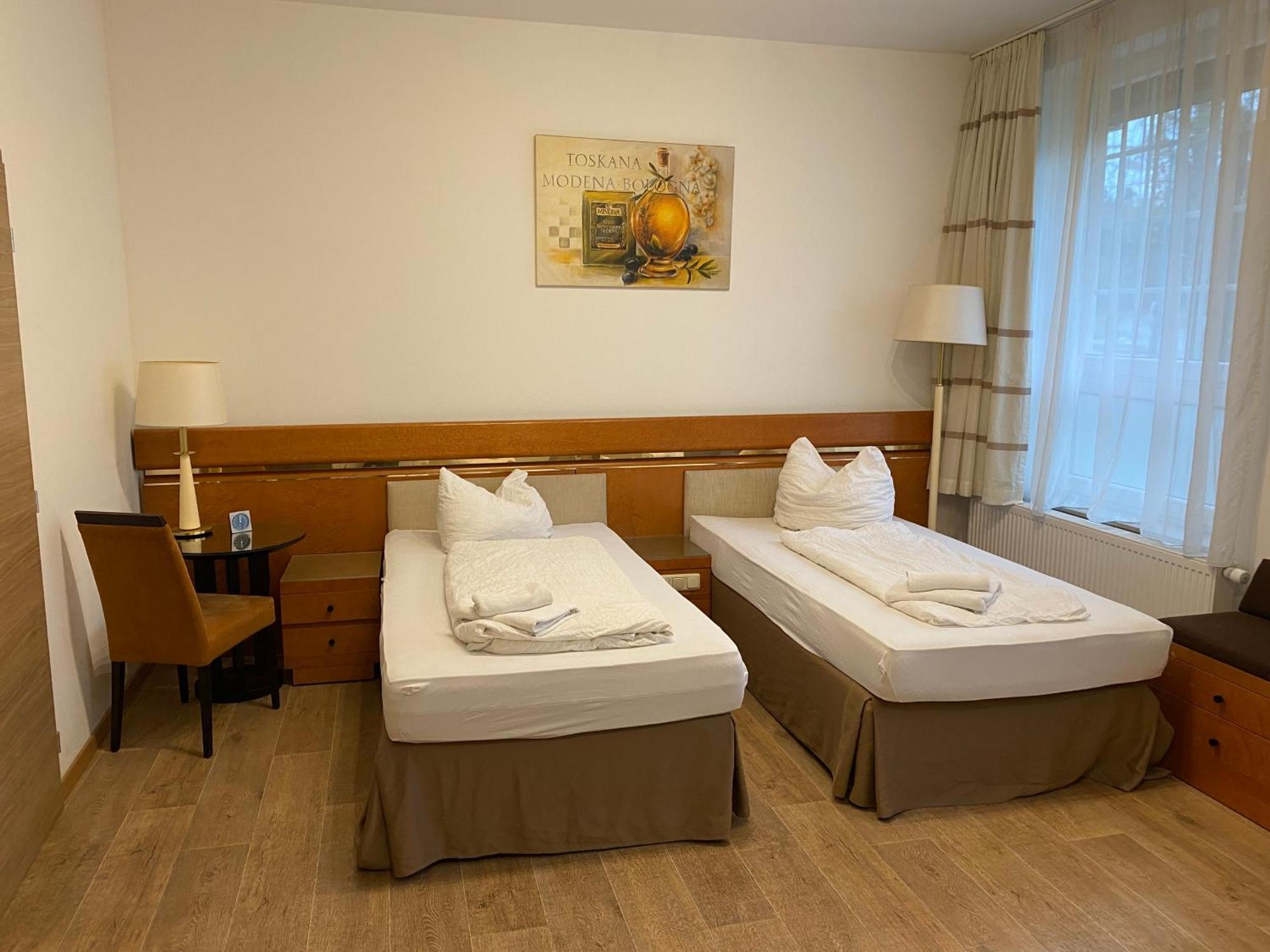 Gaestezimmer Gasthof Becker Hotel Wulfrath Exterior photo